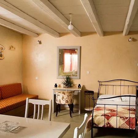 Ierapetra Garden House Apartment Exterior photo